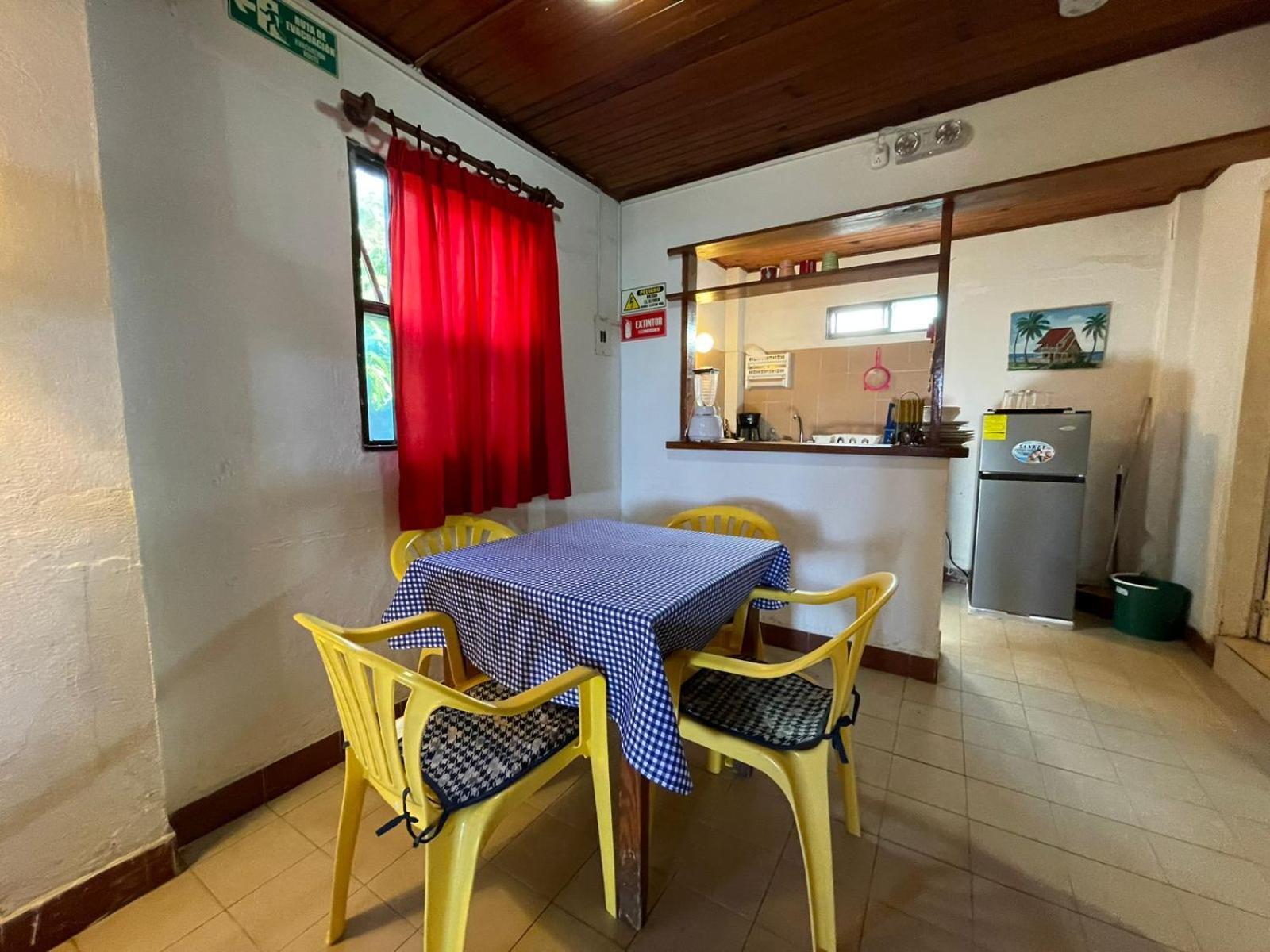Caribbean Queen - Apartamento Con Vista Al Jardin #2 San Andres  Exterior photo